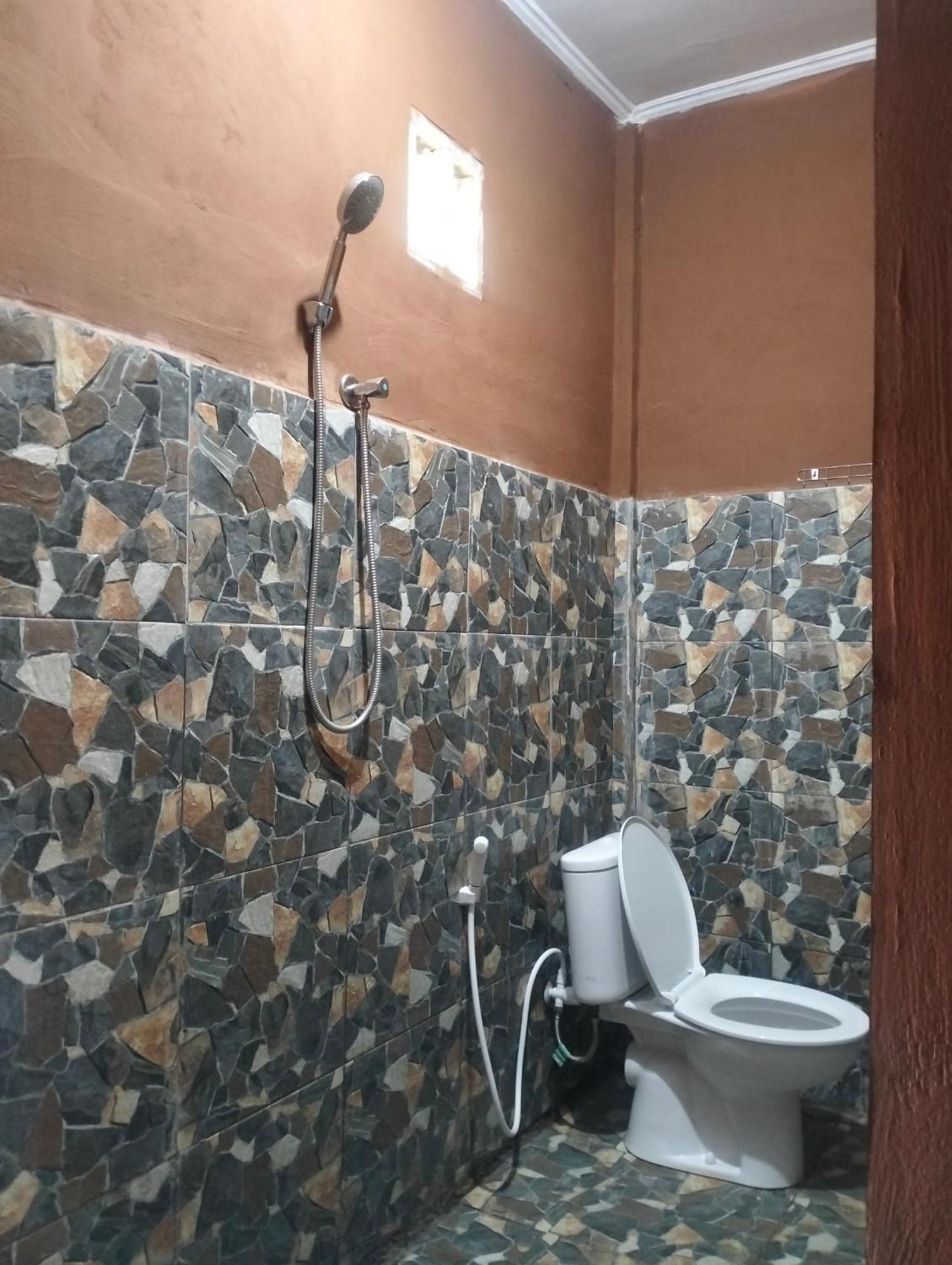 Fullmoon Homestay Kuta  Экстерьер фото