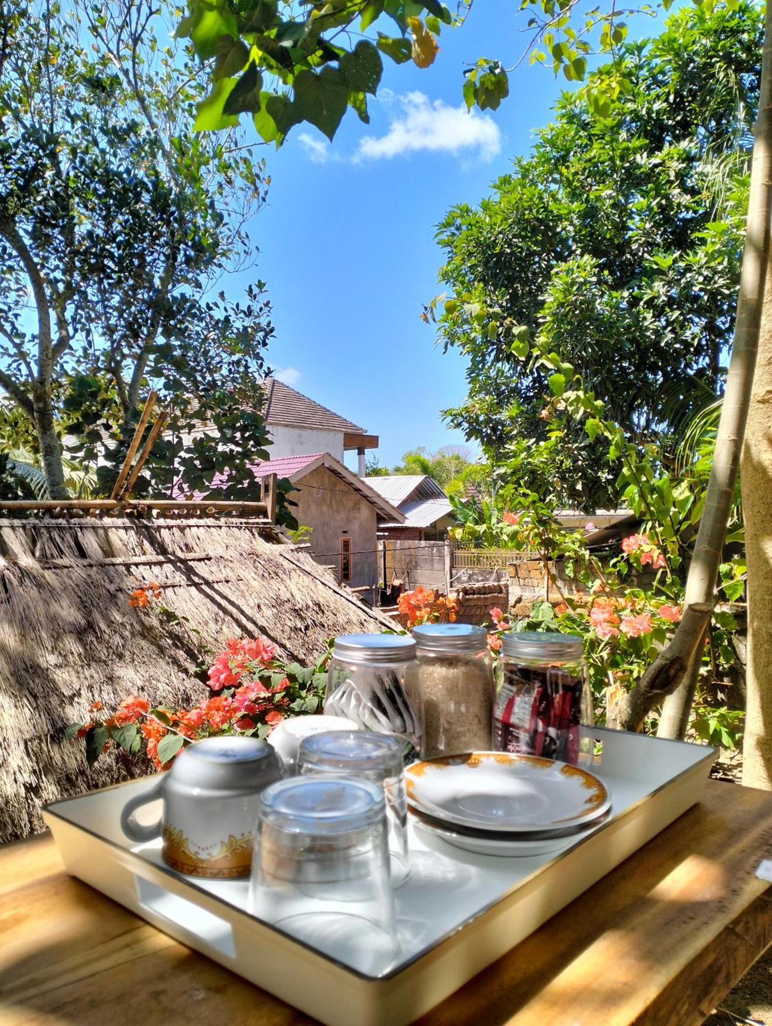 Fullmoon Homestay Kuta  Экстерьер фото